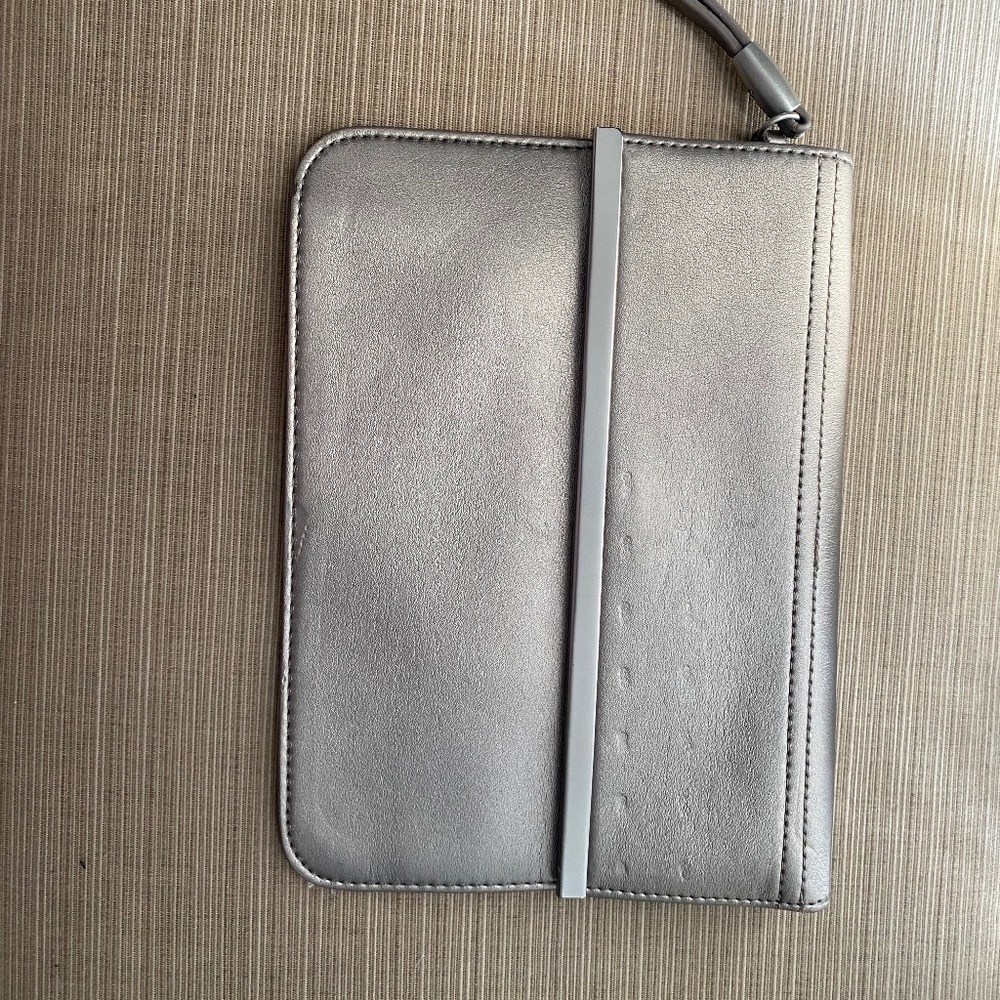 Brand New Clutch